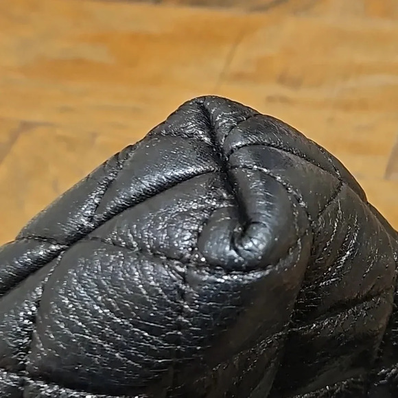 Kate Spade Black Leather Shimmer‎ Quilted Bag - Picture 6 of 8